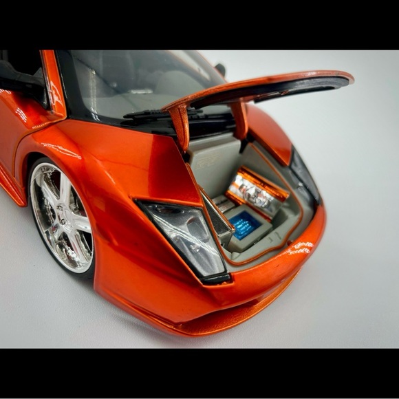Maisto Playerz 2001 Lamborghini Murcielago Burnt Orange 1:18 1/18 Scale Diecast - Picture 6 of 13